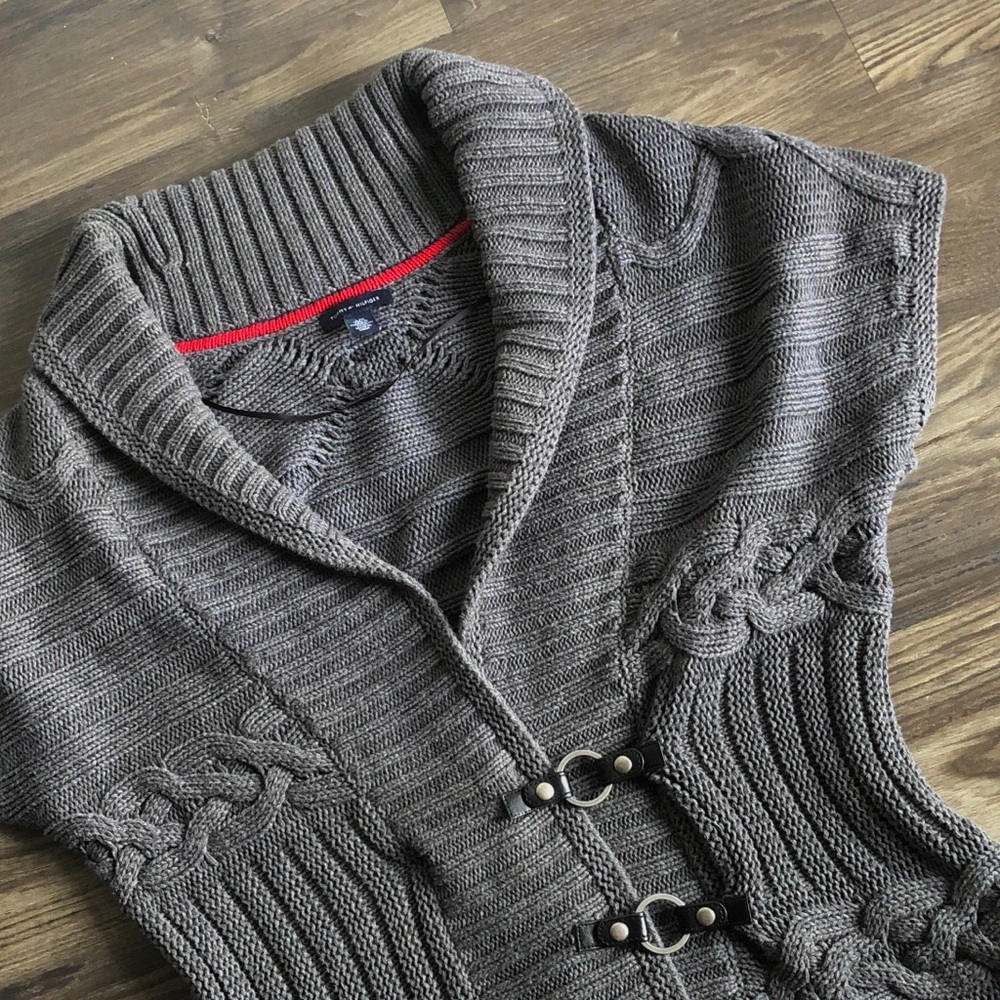 Tommy Hilfiger Shawl Collar Short Sleeve Sweater Grey Cotton Buckle Snap Front - Picture 2 of 15